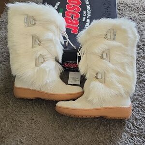 Oscar Sport Sz 8 Women's White Fur Winter Boots